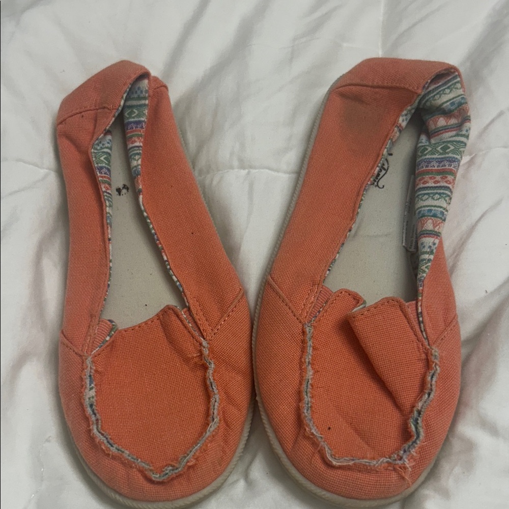 Orange Canvas Slip-On Shoes💥